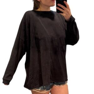 Black Oversized Long Sleeve Tee
